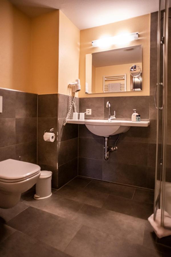 Hotel Garni Zur Alten Post 렘부르흐 외부 사진