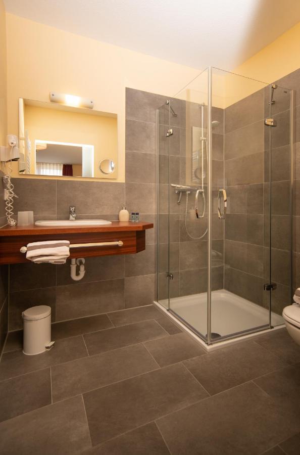 Hotel Garni Zur Alten Post 렘부르흐 외부 사진
