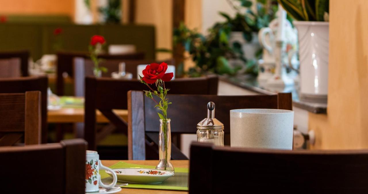 Hotel Garni Zur Alten Post 렘부르흐 외부 사진